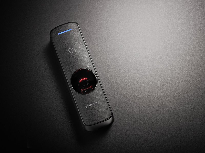 Suprema BioEntry R2 Compact Fingerprint Reader - Front View